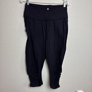 Lululemon Women's Leggings Black‎ Size 10 Cropped Ruched Ankles Pockets